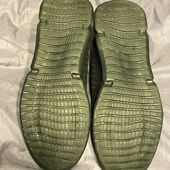 Akademiks men’s sneakers - Picture 5 of 6